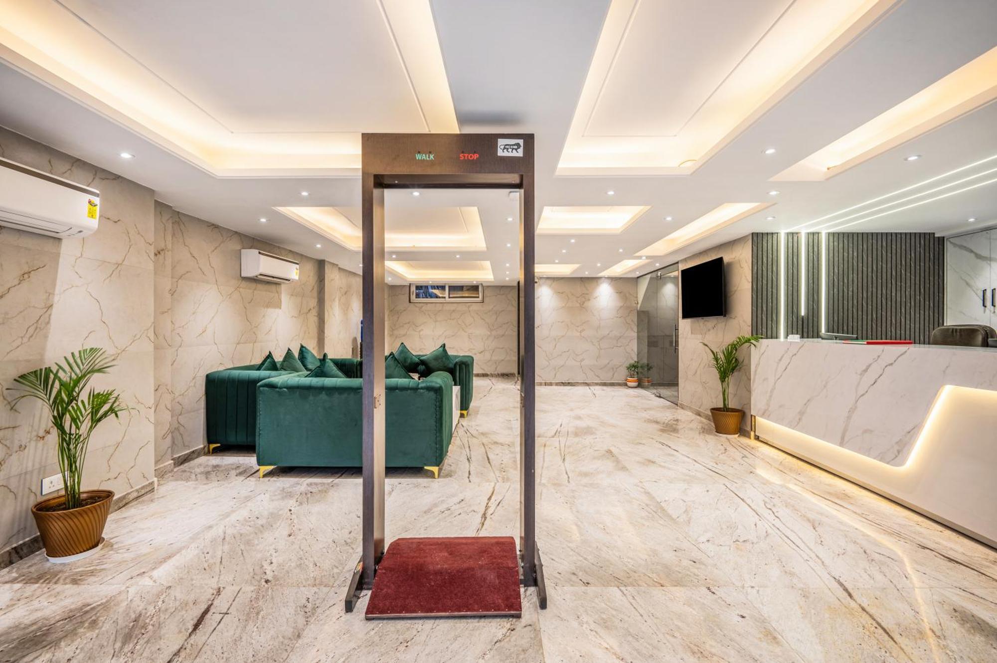 Hotel Avaas - Faiz Road Karol Bagh دلهي المظهر الخارجي الصورة