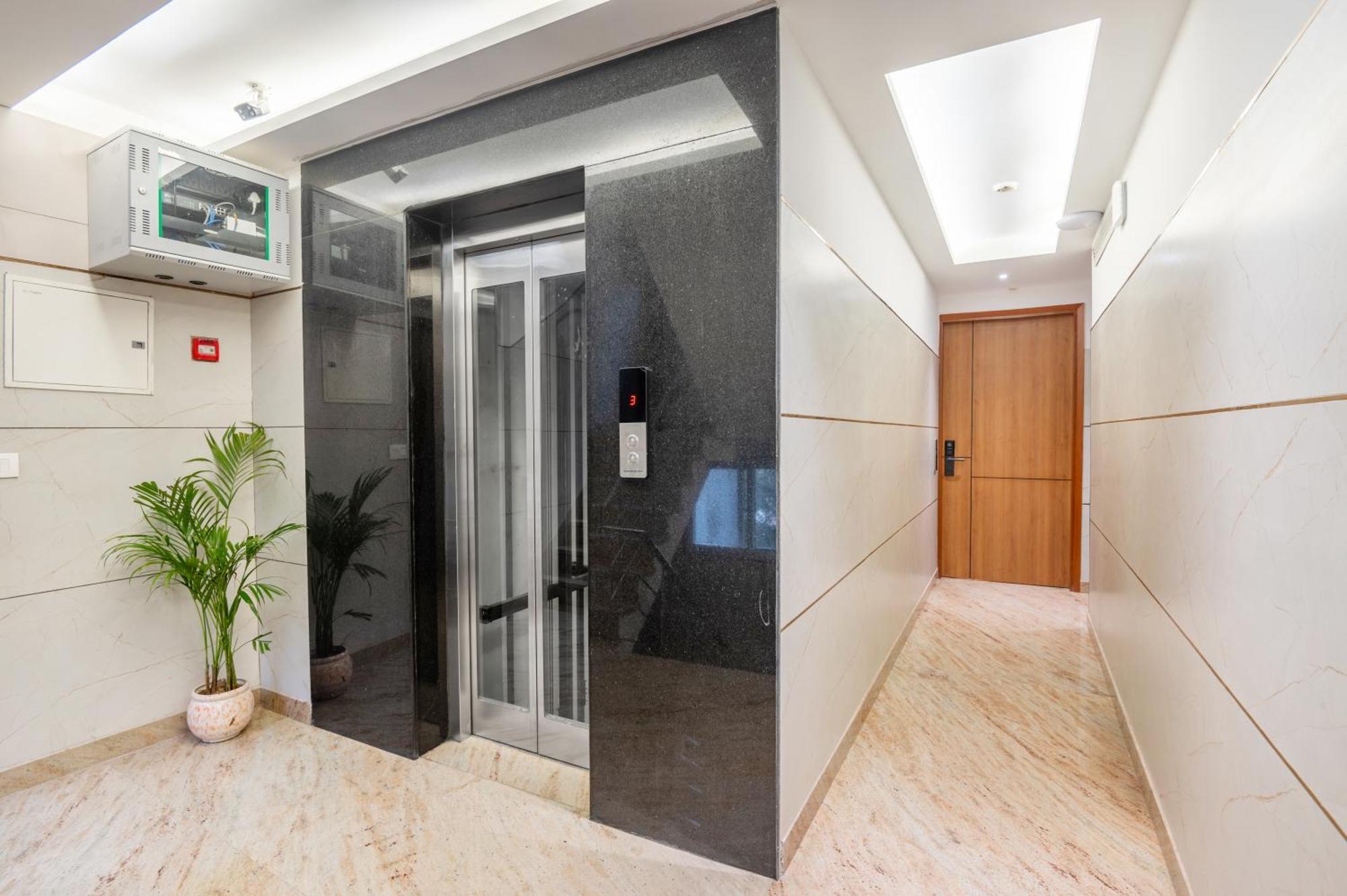 Hotel Avaas - Faiz Road Karol Bagh دلهي المظهر الخارجي الصورة